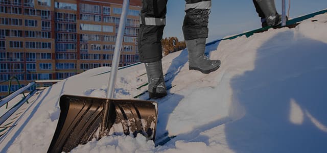 Snow removal of roofs Greater Montreal, Laval