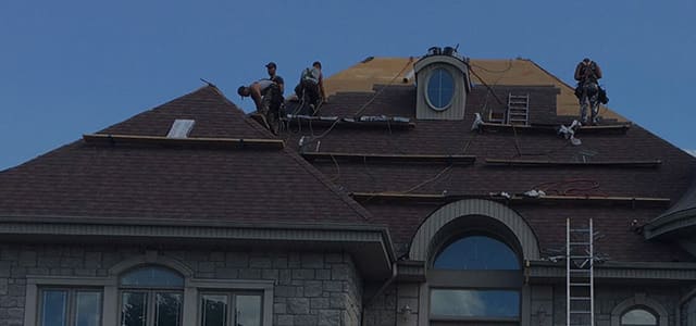 Shingle roofer Montreal, Laval